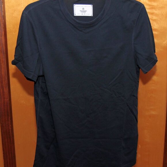 MADE IN CANADA Reigning Champ Navy 2 Pack T-Shirt XS 1 New 1 Used Men - Picture 4 of 4